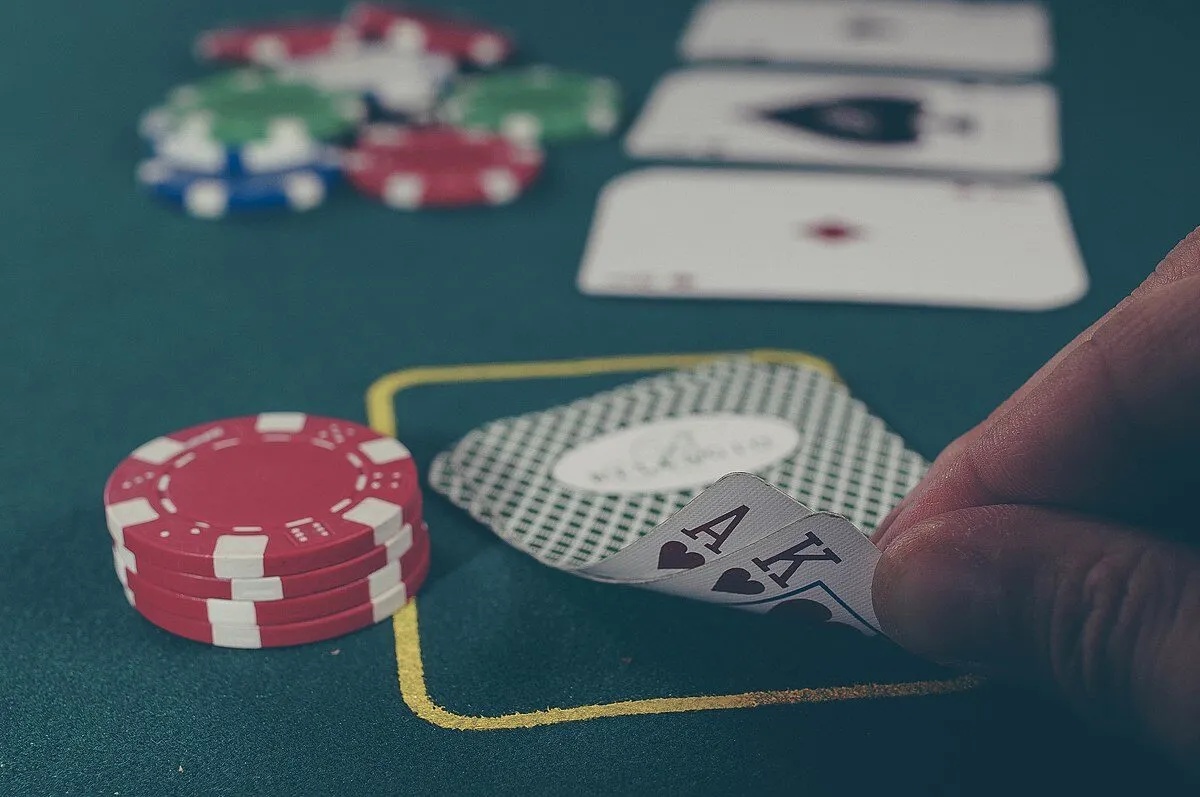Poker Hitclub: Hướng Dẫn Cơ Bản Cho Người Mới